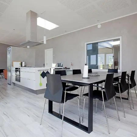 Vakantiehuis 8 Person Holiday In